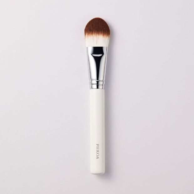 202 Flat Foundation Brush